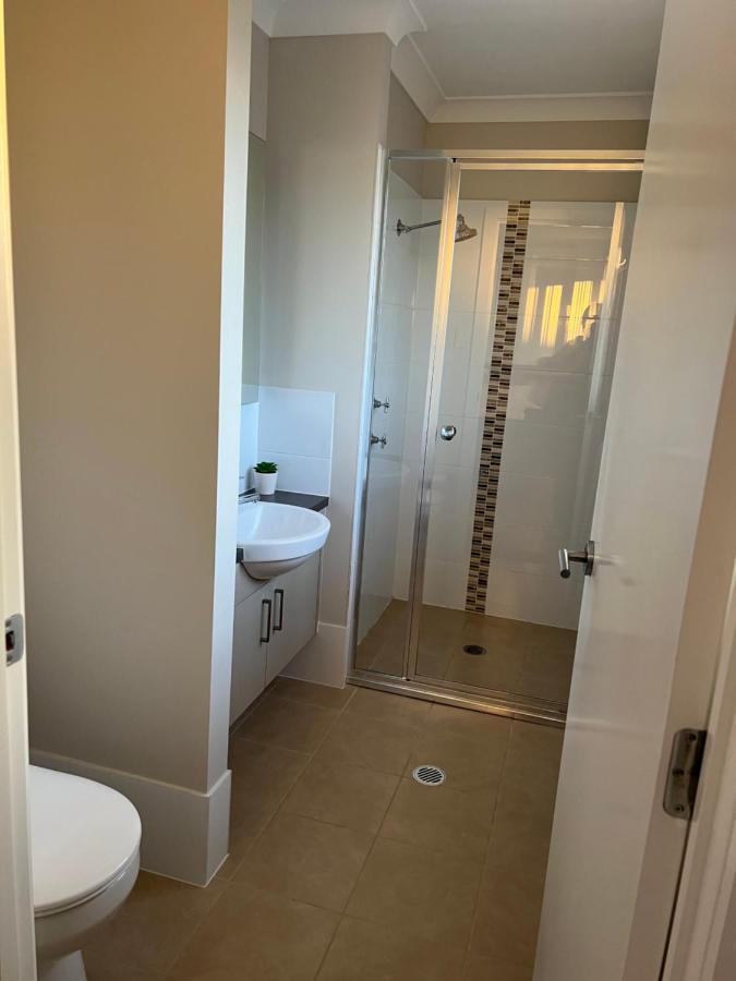 Вилла 4Br House For Whole Family Schofields Экстерьер фото