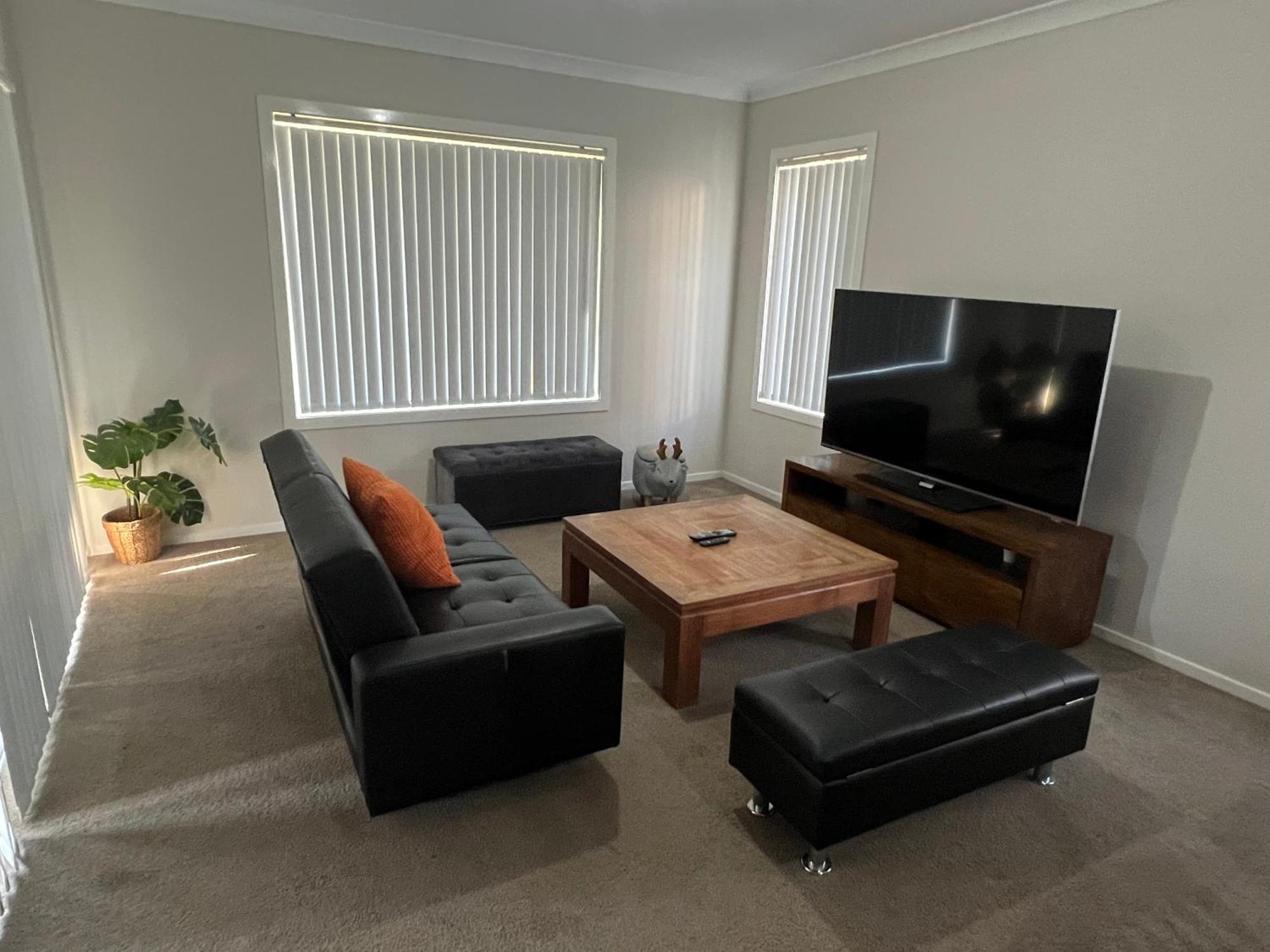 Вилла 4Br House For Whole Family Schofields Экстерьер фото